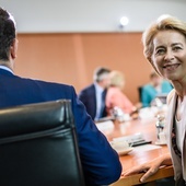 Von der Leyen: Trzeba słuchać argumentów, także Polski