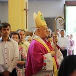 Poświęcenie nowego feretronu Matki Bożej i jubileusz kapłaństwa