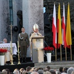 Uroczystości przed Pomnikiem Powstania Warszawskiego