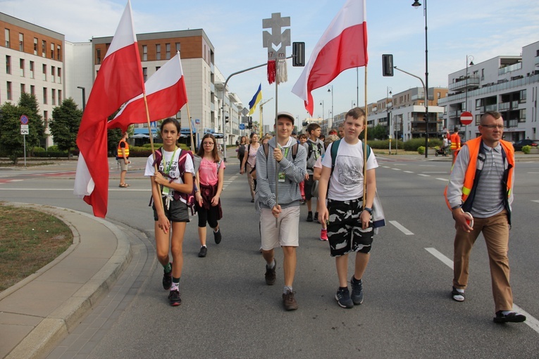 Świątynia Opatrzności Bożej na trasie "siedemnastek"