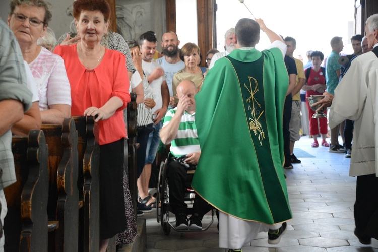 Nysa. Msza św. rozpoczynająca pielgrzymkę