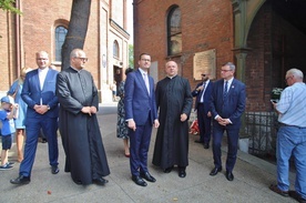 Premier Morawiecki odwiedził sanktuarium w Piekarach Śląskich