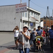 Po raz 2. wierni z Łęczycy i okolic wyruszyli w pielgrzymce do Świnic Warckich.