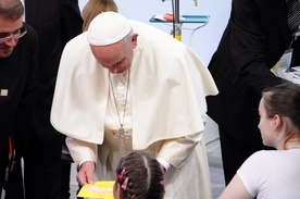 Papież: Chorzy mają uprzywilejowane miejsce w Kościele