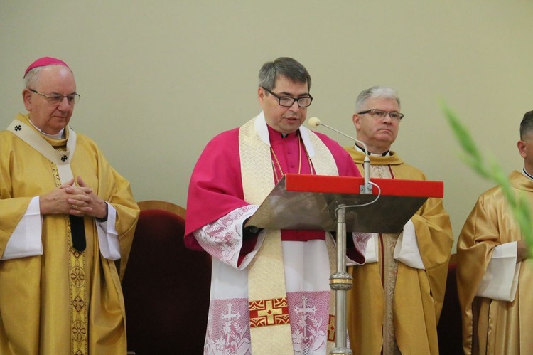 Ks. Krzysztof Gałan dołączył do grona kanoników kapityły archikatedralnej.