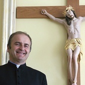Ks. Mirosław Skałban poleca parafian miłosierdziu Bożemu.