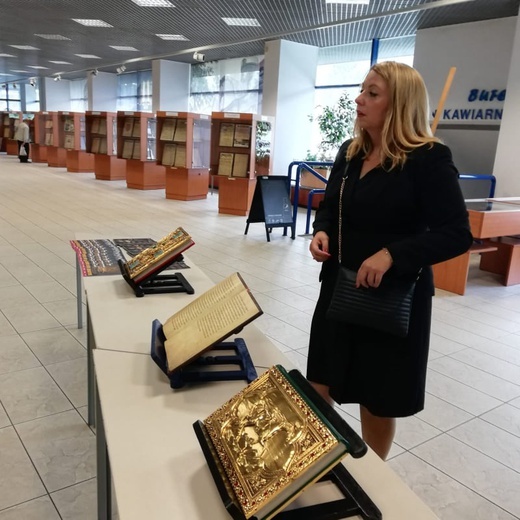 Biblioteka Śląska ma kolekcjonerski egzemplarz Kroniki Galla Anonima