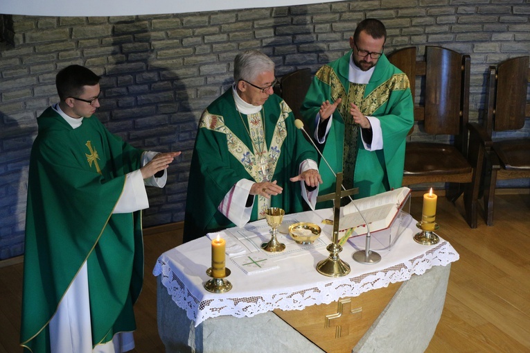 Brenna, 22 września. Eucharystia na zakończenie rekolekcji dla pracowników GN.