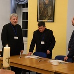 Sympozjum o dziełach modlitewnego wsparcia kapłanów
