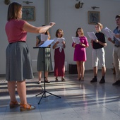 Szkoła śpiewu liturgicznego czeka na kantorów