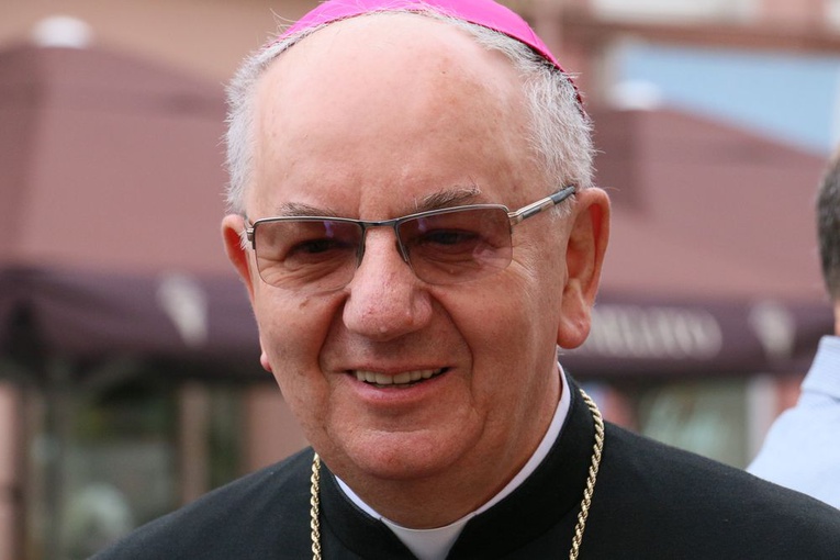 Abp Stanisław Budzik