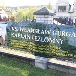 Odsłonięcie pomnika ks. Gurgacza w Łabowej