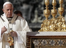 Papież na kanonizacji: Tylko spotkanie z Jezusem zbawia 