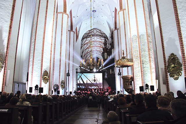 Przestrzeń kościoła Świętej Trójcy to miejsce wielu wydarzeń muzycznych.