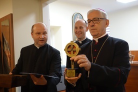 Katowice: Abp Skworc pobłogosławił nową siedzibę Apostolstwa Chorych