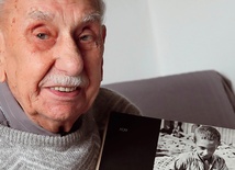 Zygmunt Aksienow, chłopiec z kanarkiem, ma już 89 lat.