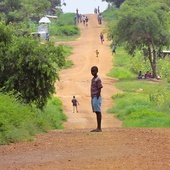 Obóz Bidibidi usytuowany jest w północno-zachodzniej  części Ugandy.