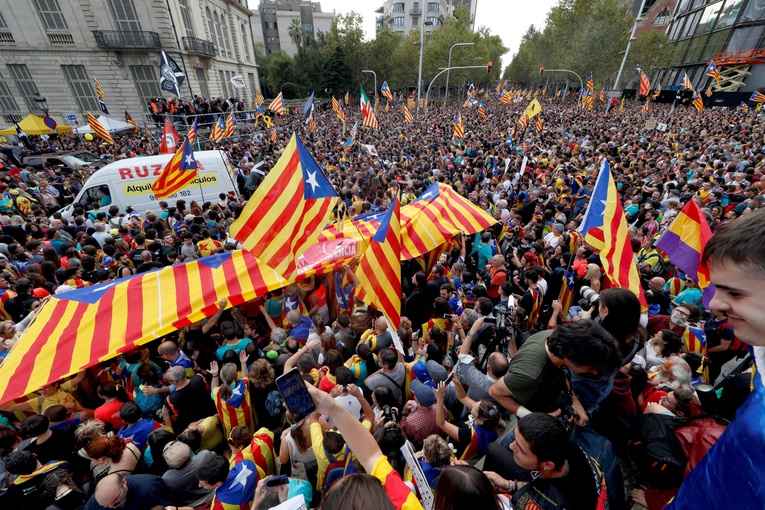 Ponad pół miliona osób protestuje w Barcelonie