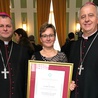 Elżbieta Wryk otrzymała medal KEP "Benemerenti in Opere Evangelizationis"