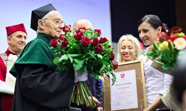 Uroczystość nadania tytułu doktora honoris causa prof. Joliot.