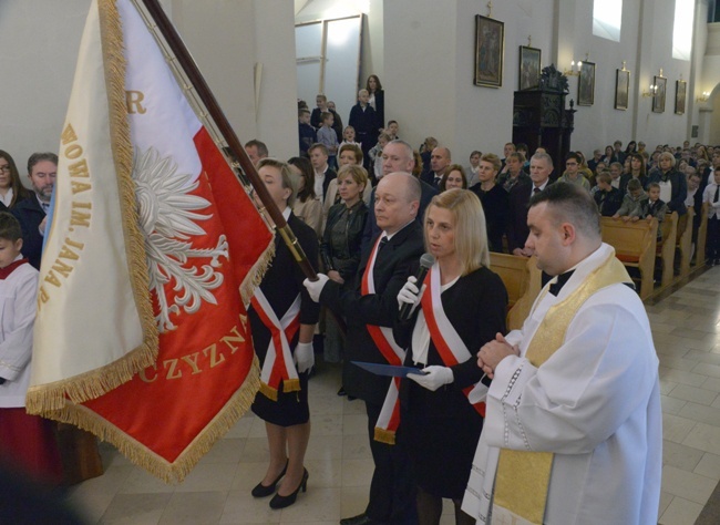 Podstawówka w Gowarczowie ma patrona św. Jana Pawła II