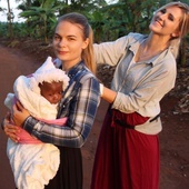 Kasia Wolkosz i Asia Janisz były wolontariuszkami w szpitalu w Tanzanii.