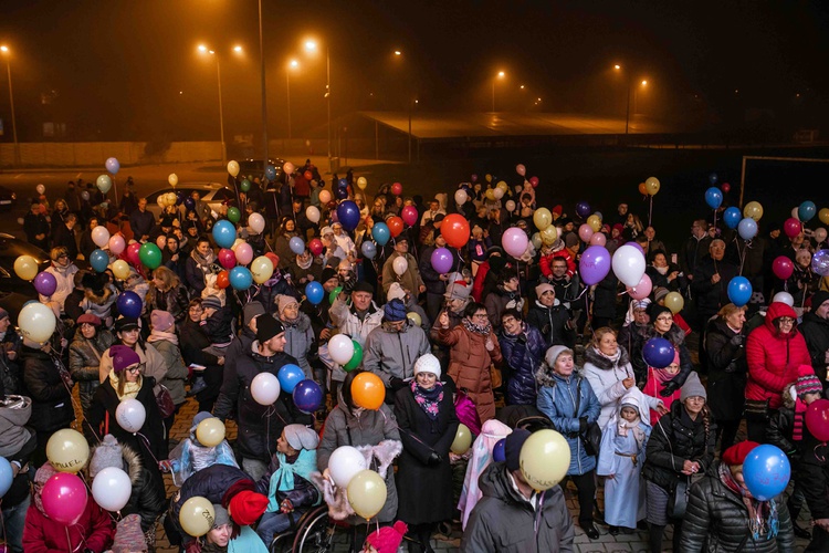 Marsz Wszystkich Świętych w Kątach Wrocławskich