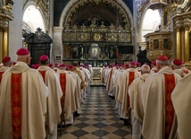 Jasna Góra: trwają rekolekcje biskupów