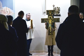 Pierwsze czuwanie odbyło się 20 listopada w koszalińskim CEF. Pozostałe organizują kolejne rejony Domowego Kościoła – słupski, szczecinecki i wałecki.