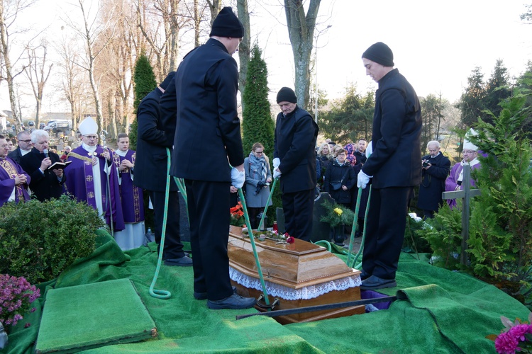 Uroczystości pogrzebowe śp. ks. Wiesława Stolca