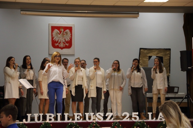 Charytatywne Mikołajki w szkołach jezuitów w Gdyni