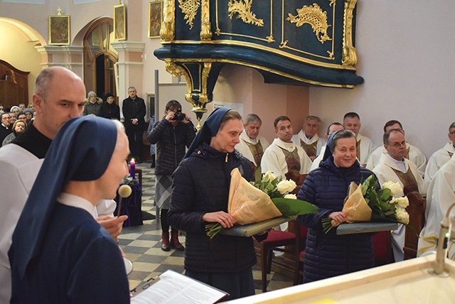 Zakonnice dziękowały za dwa wieki posługi miłosierdzia w Sandomierzu. 