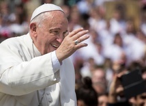 Papież: Zbawienie odradza człowieka