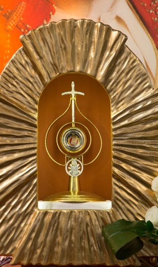 Skradziony relikwiarz św. Jana Pawła II