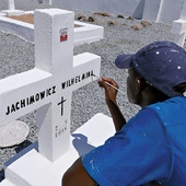 Renowacja cmentarza w Rusape  (Zimbabwe), listopad 2019.