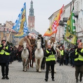 Orszak przeszedł centralnym deptakiem Radomia. Wzięły w nim udział tysiące mieszkańców.