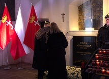 Gdańsk pamięta o Pawle Adamowiczu - wieczorna modlitwa międzywyznaniowa