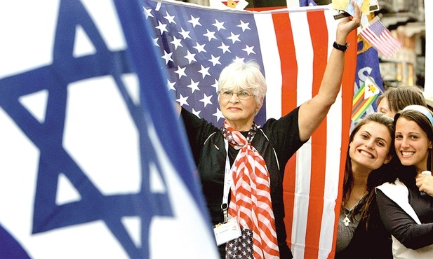 Współpraca chrześcijan ewangelikalnych z USA z elitami politycznymi Izraela to klasyczny przykład skuteczności dyplomacji religijnej. Na zdjęciu: marsz poparcia dla Izraela podczas Święta Namiotów w Jerozolimie.