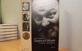 Zygmunt Wujek - artysta nietypowy. Prezentacja książki o koszalińskim rzeźbiarzu