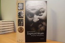 Zygmunt Wujek - artysta nietypowy. Prezentacja książki o koszalińskim rzeźbiarzu
