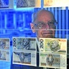 Andrzej Heidrich zaprojektował banknoty z serii władcy Polski.