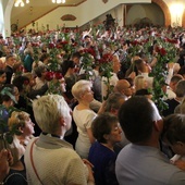 Nowy Sącz. Zakochani u św. Rity z różą i błogosławieństwem