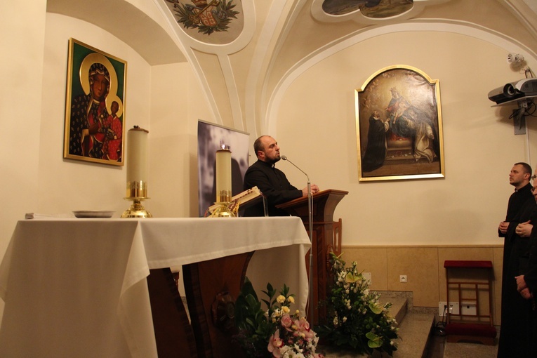 Zawierzenie Ruchu Światło - Życie diecezji łowickiej na Jasnej Górze
