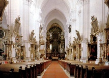 Retransmisja Mszy św. z Trzebnicy przy relikwiach św. Jadwigi Śląskiej