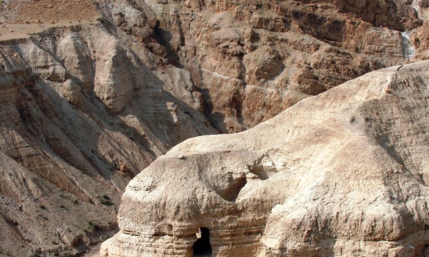 W Qumran