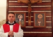 O. Andrzej Cebula zaprasza całe rodziny na wspólne nabożeństwo Drogi Krzyżowej online.
