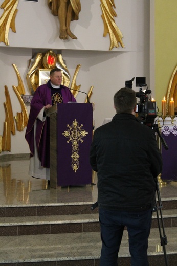 Niedzielne Eucharystie z diecezji legnickiej 