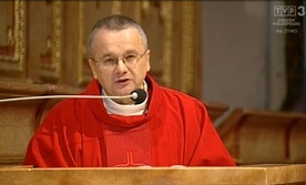 Bp Lityński: Krzyż jest kluczem do nieba