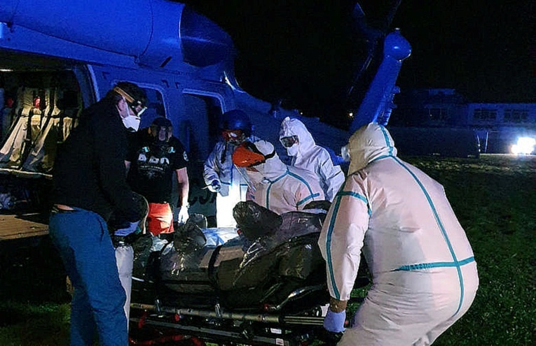 Dzięki sprawnej akcji lekarzy ze szpitala MSWiA i Policji, pacjentka została szybko przetransportowana do Warszawy.