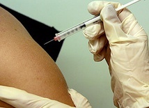 Ruszyły pierwsze w Europie testy na ludziach szczepionki na Covid-19
